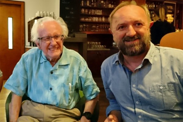 Johan Galtung und Martin Sturmer